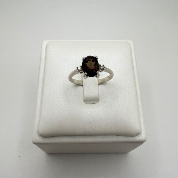NWOT 8x6mm oval cut smoky quartz w/ two accent cz diamonds in 925 ring! - Picture 13 of 13